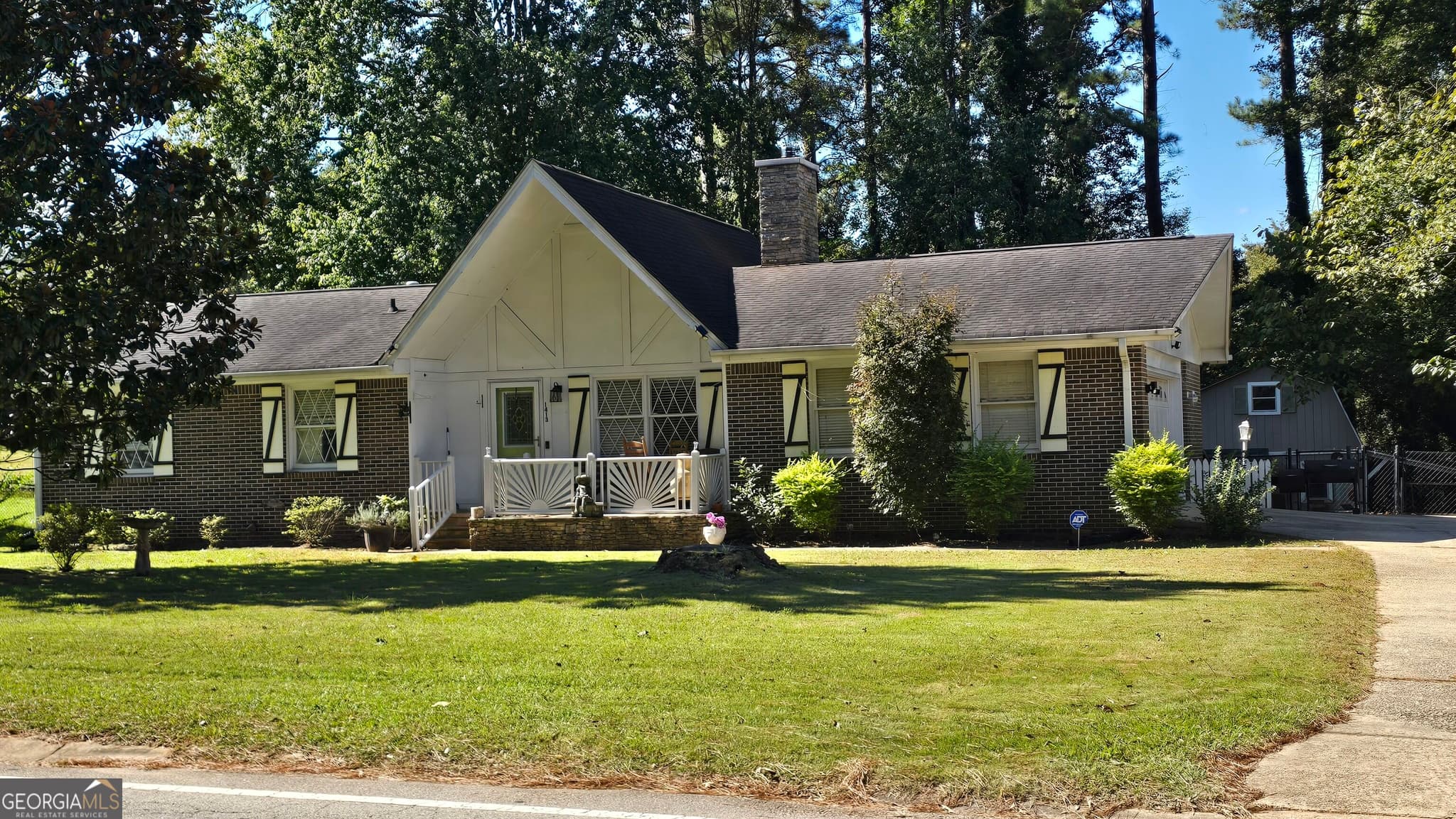 3 bedroom, 2 bathroom, 1,258 sq ft single family residence for sale at 1413 Flat Rock Road, Stockbridge, GA 30281 — photo 6