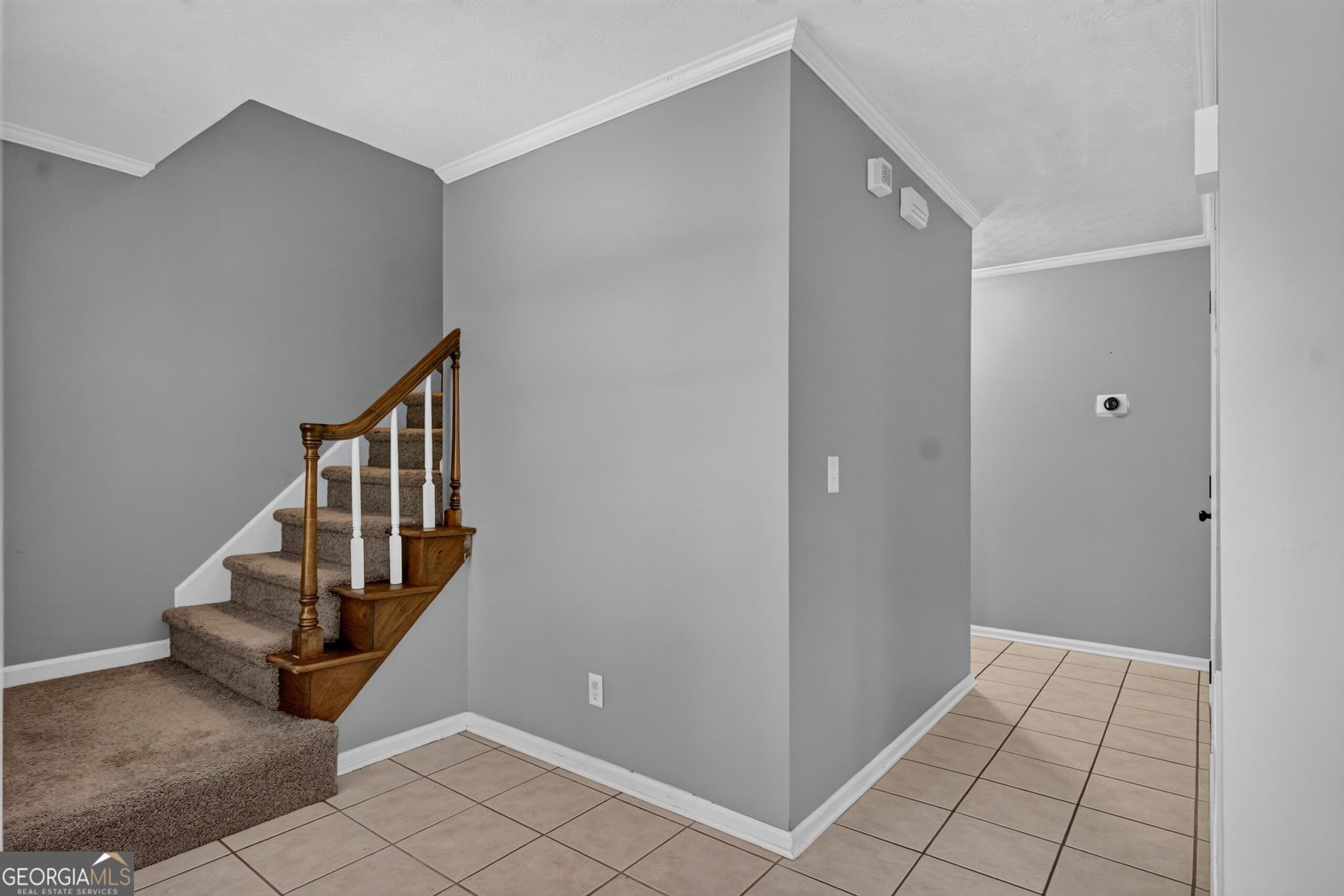 4 bedroom, 2.5 bathroom, 2,972 sq ft single family residence under contract at 100 Dogwood Court, Lagrange, GA 30240 — photo 7