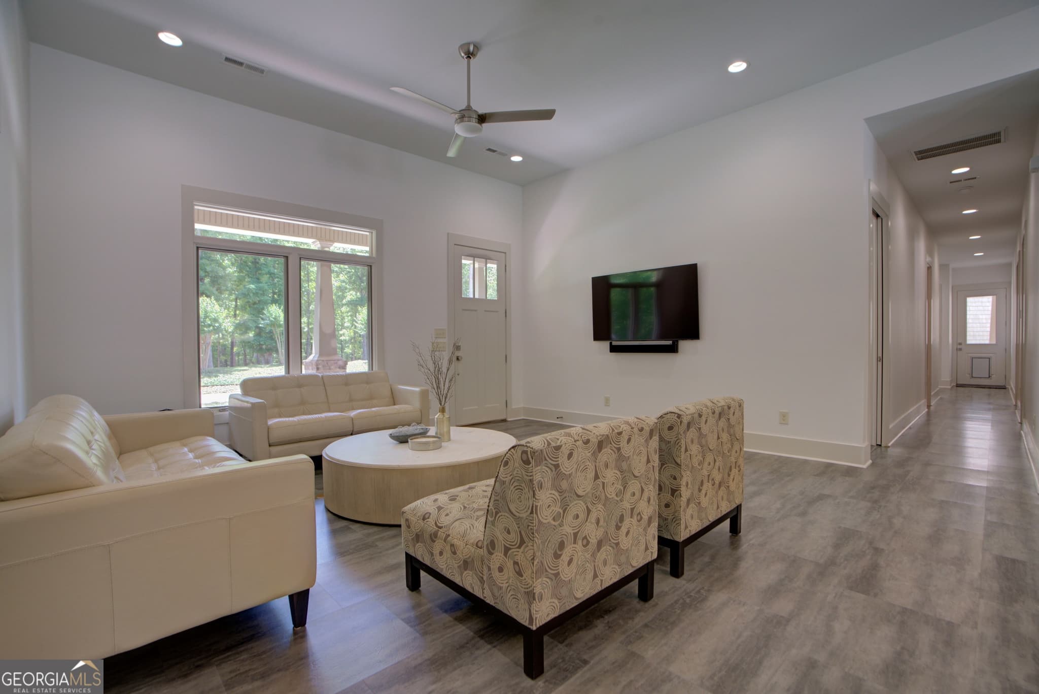 4 bedroom, 3 bathroom, 2,890 sq ft single family residence for sale at 610 Kings Bridge Road, Cave Spring, GA 30124 — photo 9