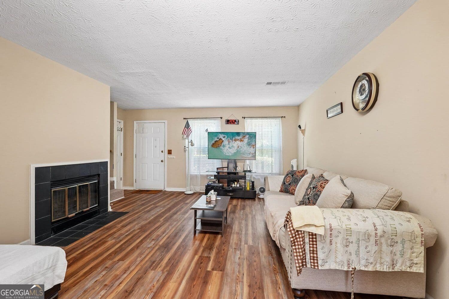 2 bedroom, 2.5 bathroom, 1,280 sq ft townhouse for sale at 4156 Darby Way, Duluth, GA 30096 — photo 6