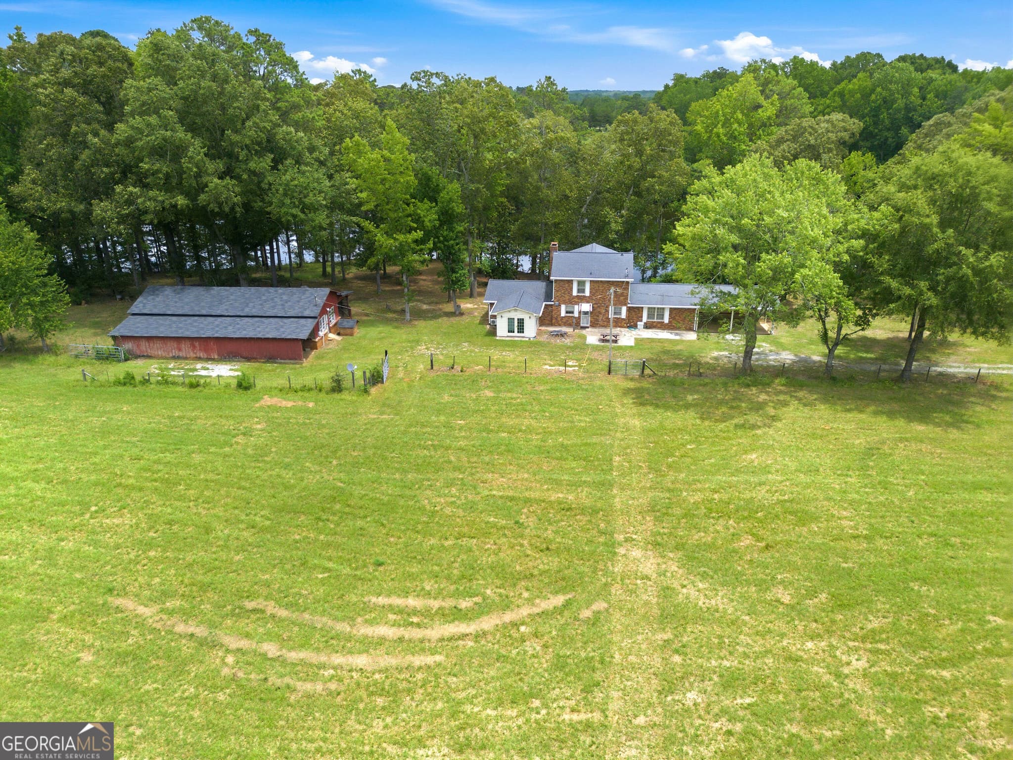 4 bedroom, 2 bathroom, 2,430 sq ft farm for sale at 607 Grant Road, Brooks, GA 30205 — photo 10