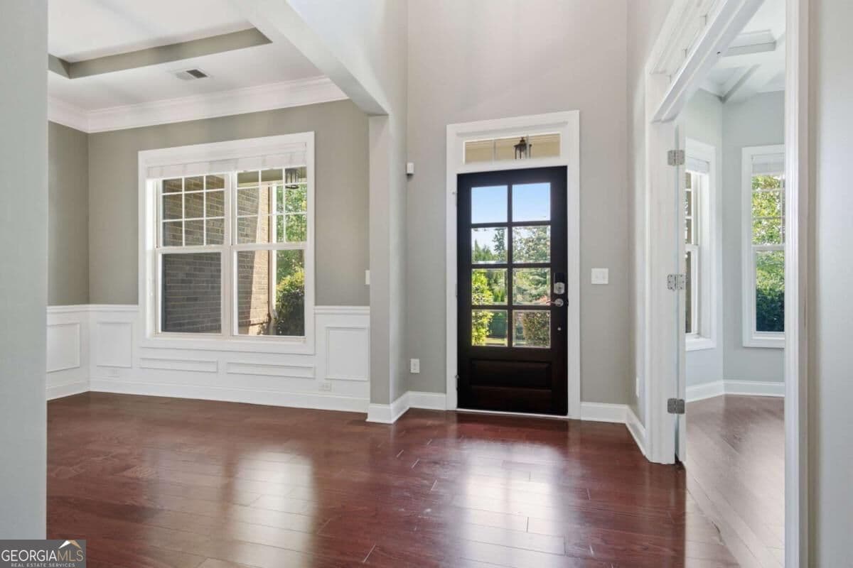 5 bedroom, 4 bathroom, 3,912 sq ft single family residence for sale at 4529 Summersweet Drive, Marietta, GA 30066 — photo 3