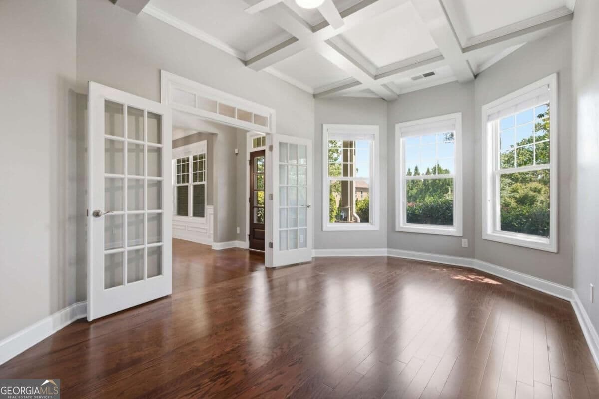 5 bedroom, 4 bathroom, 3,912 sq ft single family residence for sale at 4529 Summersweet Drive, Marietta, GA 30066 — photo 8