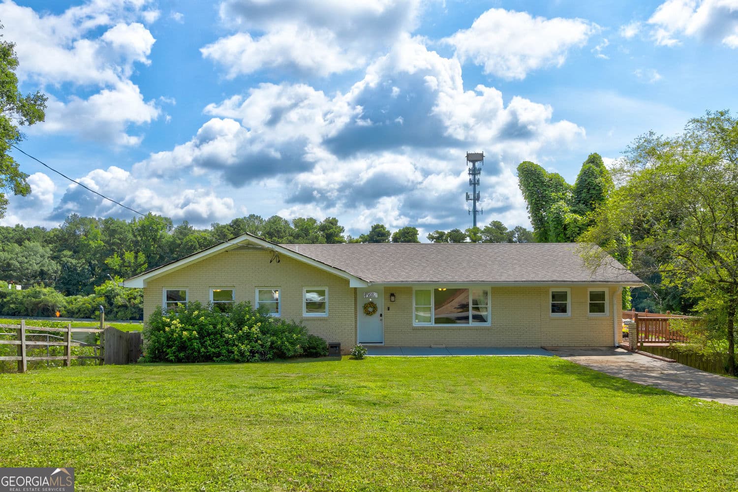 3 bedroom, 2 bathroom, 1,521 sq ft single family residence for rent at 1848 Winthrop Drive, Atlanta, GA 30316 for $2,500 a month — photo 1 of 44