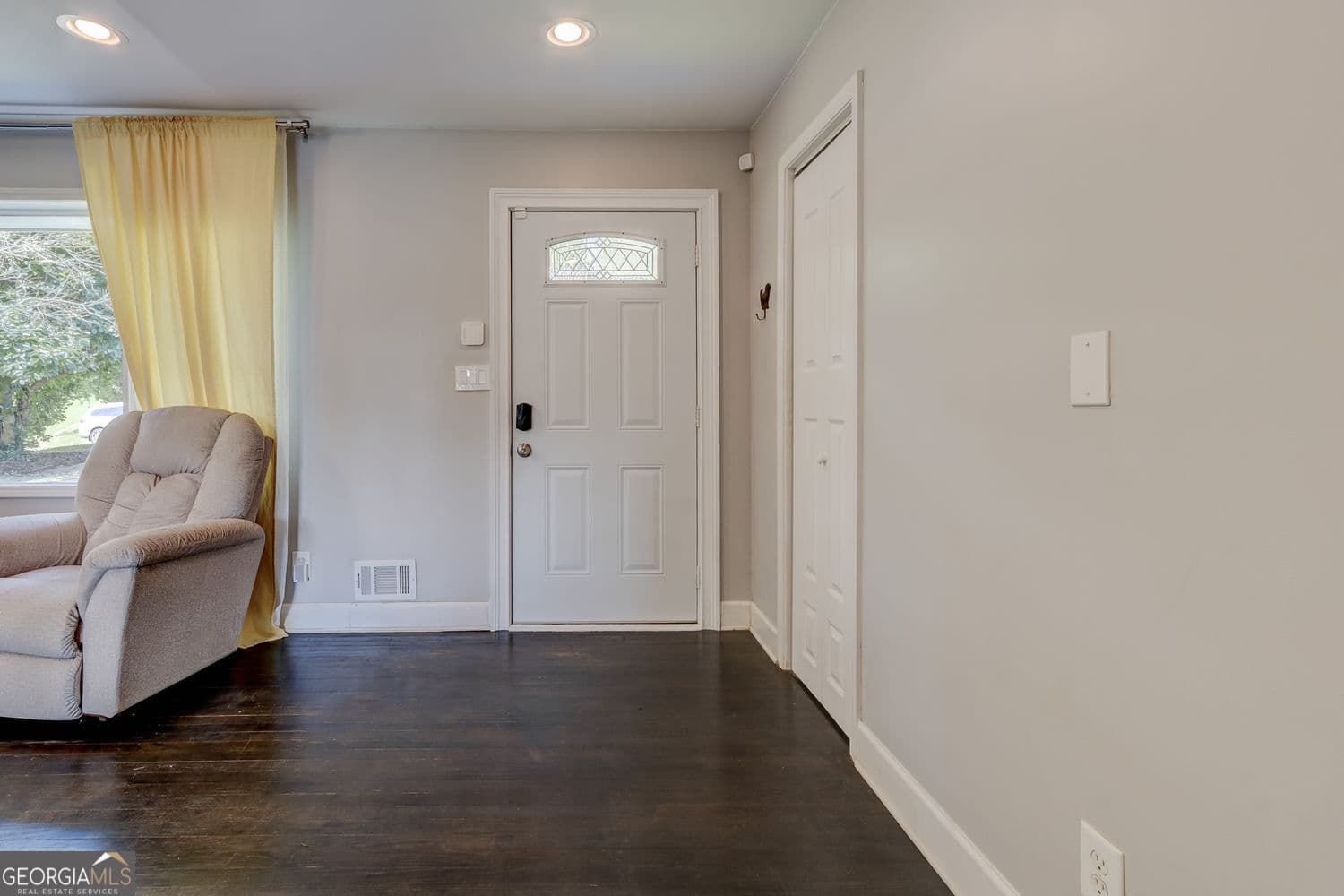 3 bedroom, 2 bathroom, 1,521 sq ft single family residence for rent at 1848 Winthrop Drive, Atlanta, GA 30316 for $2,500 a month — photo 5