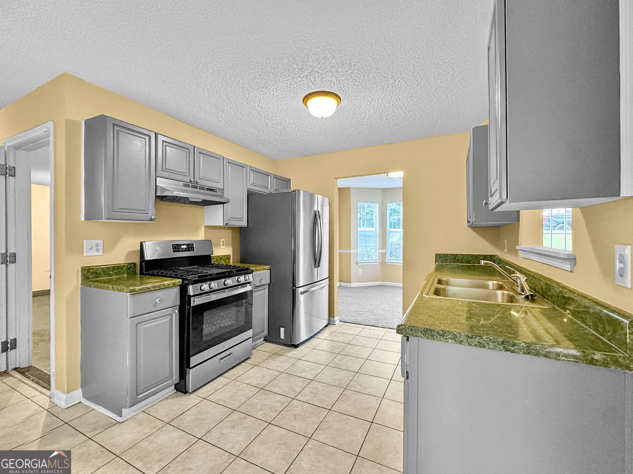 4 bedroom, 2.5 bathroom, 3,684 sq ft single family residence for rent at 10761 Tara Village Way, Jonesboro, GA 30238 for $2,055 a month — photo 6