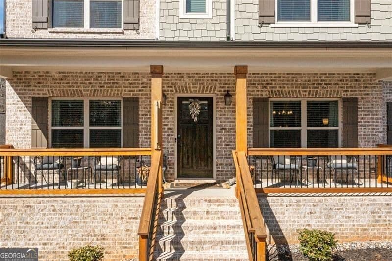 5 bedroom, 4 bathroom, 3,515 sq ft single family residence for sale at 2113 Hope Lane, Monroe, GA 30656 — photo 2