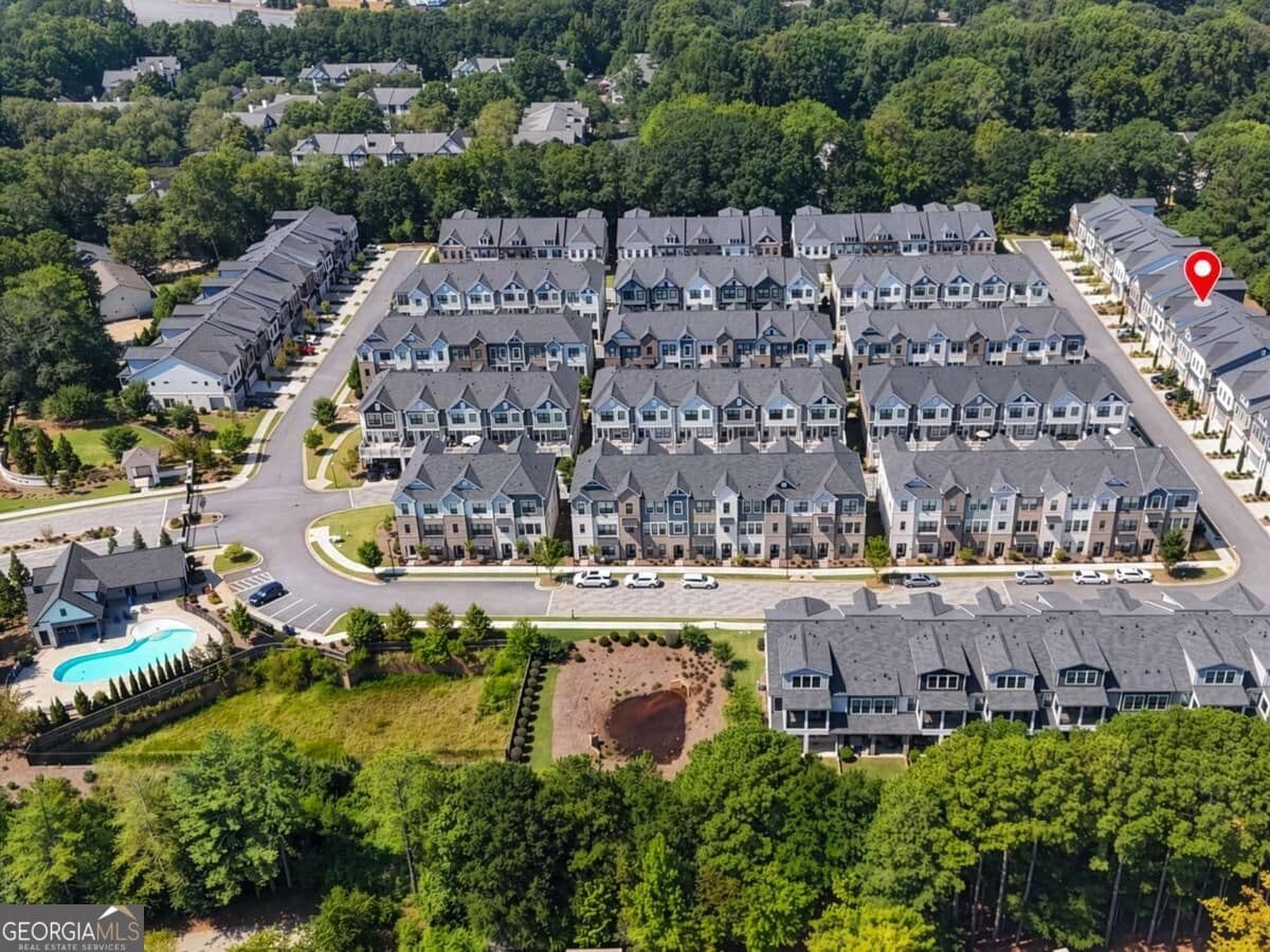 3 bedroom, 2.5 bathroom, 2,223 sq ft townhouse for sale at 1150 Harper Drive, Alpharetta, GA 30076 — photo 5