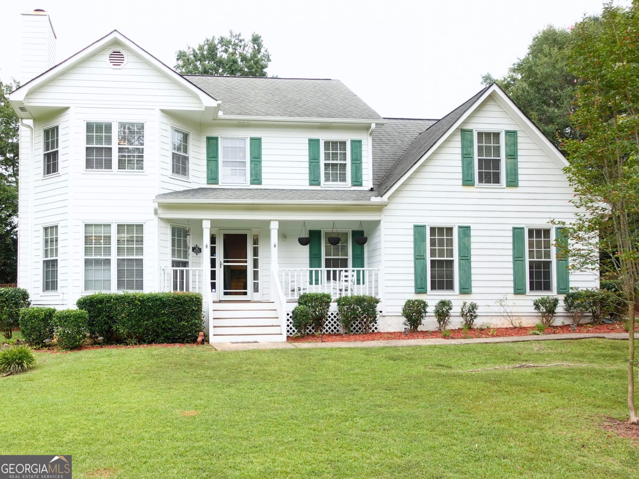 4 bedroom, 2.5 bathroom, 2,520 sq ft single family residence for sale at 308 Regal Way, Mcdonough, GA 30253 — photo 2
