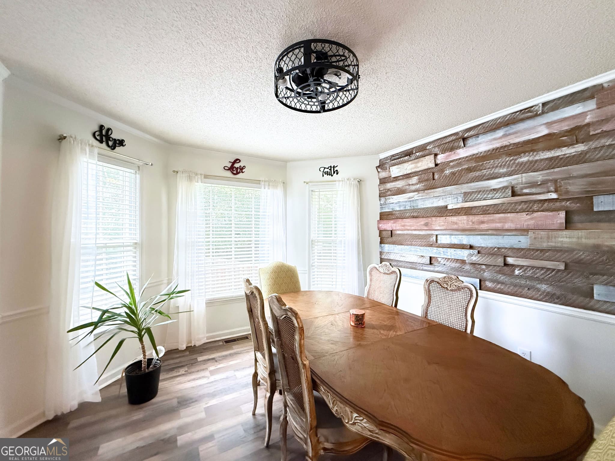 4 bedroom, 2.5 bathroom, 2,520 sq ft single family residence for sale at 308 Regal Way, Mcdonough, GA 30253 — photo 7