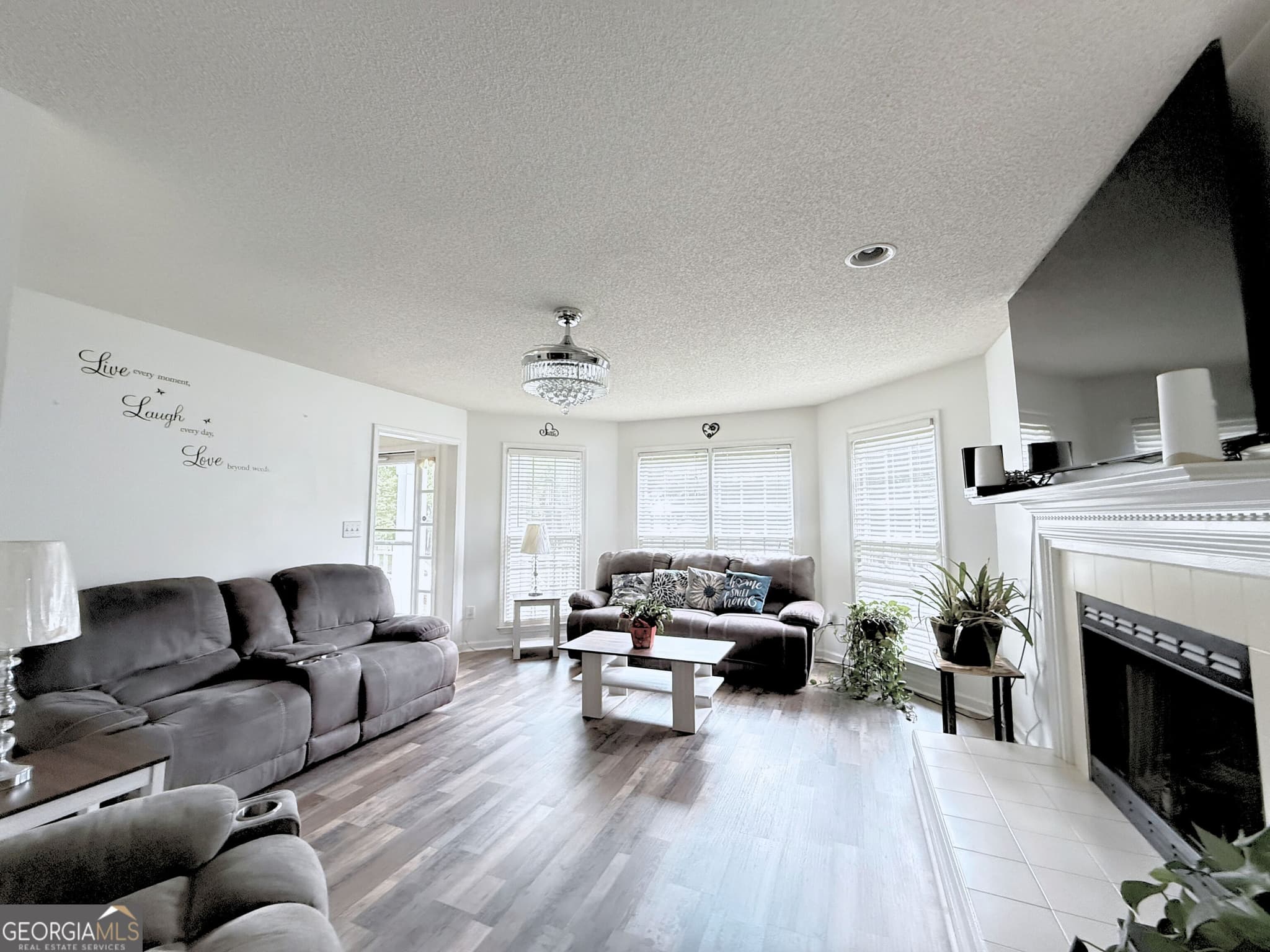 4 bedroom, 2.5 bathroom, 2,520 sq ft single family residence for sale at 308 Regal Way, Mcdonough, GA 30253 — photo 3