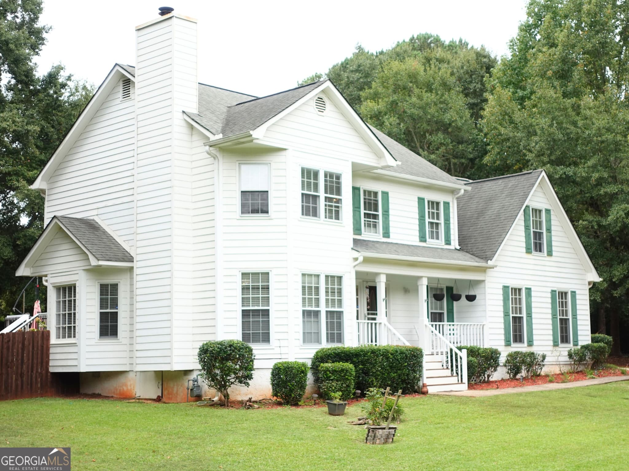 4 bedroom, 2.5 bathroom, 2,520 sq ft single family residence for sale at 308 Regal Way, Mcdonough, GA 30253 — photo 1 of 26