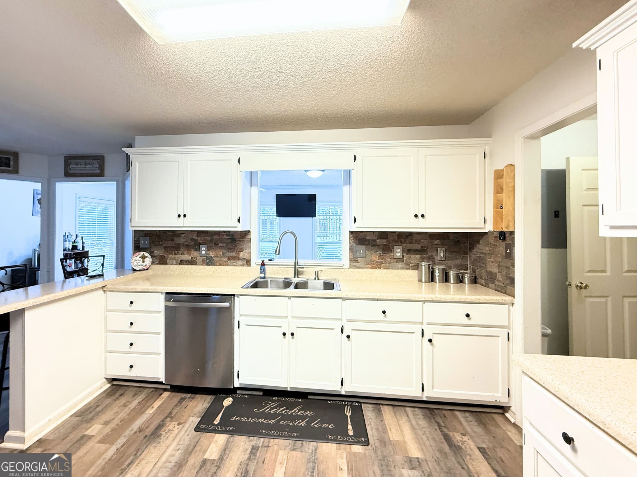 4 bedroom, 2.5 bathroom, 2,520 sq ft single family residence for sale at 308 Regal Way, Mcdonough, GA 30253 — photo 9