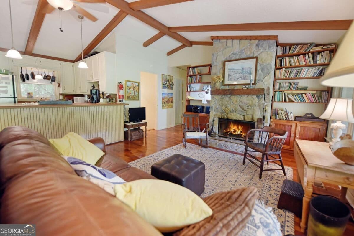 4 bedroom, 3 bathroom, 2,040 sq ft cabin,single family residence for sale at 66 Pine Ridge Court, Ellijay, GA 30536 — photo 10