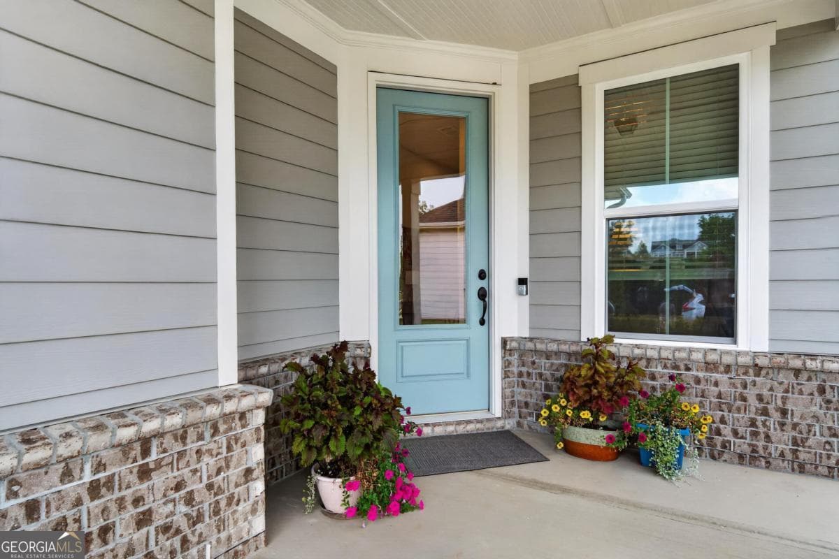 2 bedroom, 2 bathroom, 1,475 sq ft single family residence for sale at 1228 Cypress Way, Greensboro, GA 30642 — photo 3
