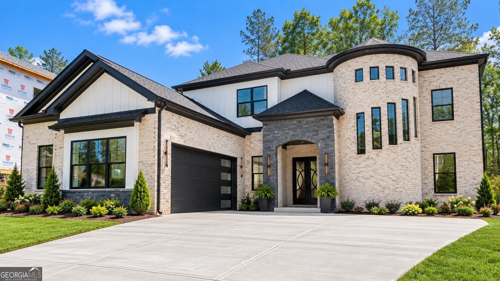 5 bedroom, 5.5 bathroom, 4,312 sq ft single family residence for sale at 4194 Matisse Lane, Fairburn, GA 30213 — photo 3