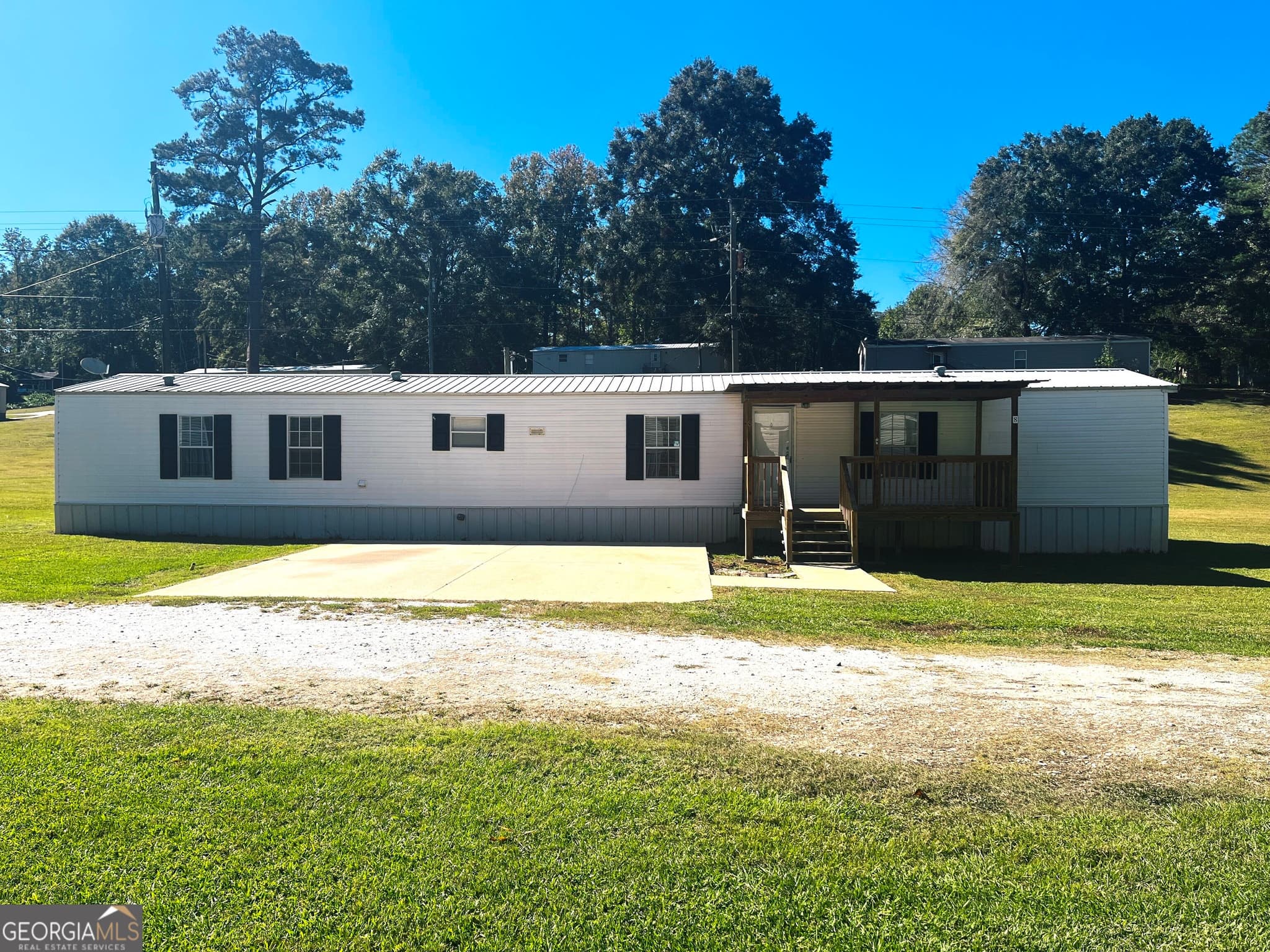 3 bedroom, 2 bathroom, 1,216 sq ft manufactured home,single family residence for rent at 4011 Mooty Bridge Road LOT 8, Lagrange, GA 30240 for $1,100 a month — photo 2