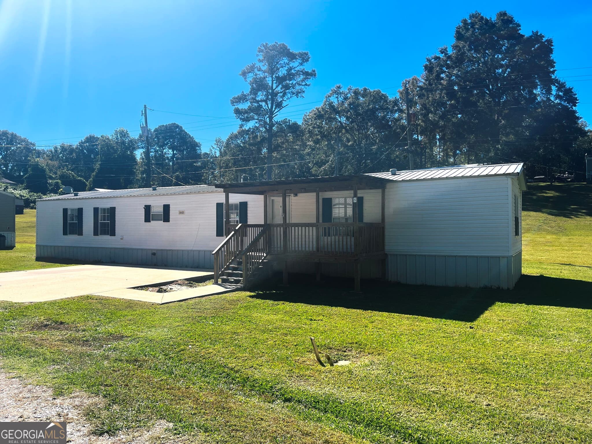 3 bedroom, 2 bathroom, 1,216 sq ft manufactured home,single family residence for rent at 4011 Mooty Bridge Road LOT 8, Lagrange, GA 30240 for $1,100 a month — photo 1 of 30
