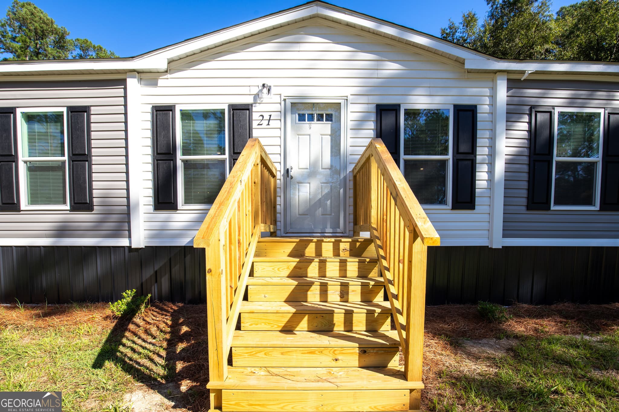 3 bedroom, 2.5 bathroom, 1,664 sq ft manufactured home,single family residence for sale at 21 Ridge Road, Ellabell, GA 31308 — photo 4