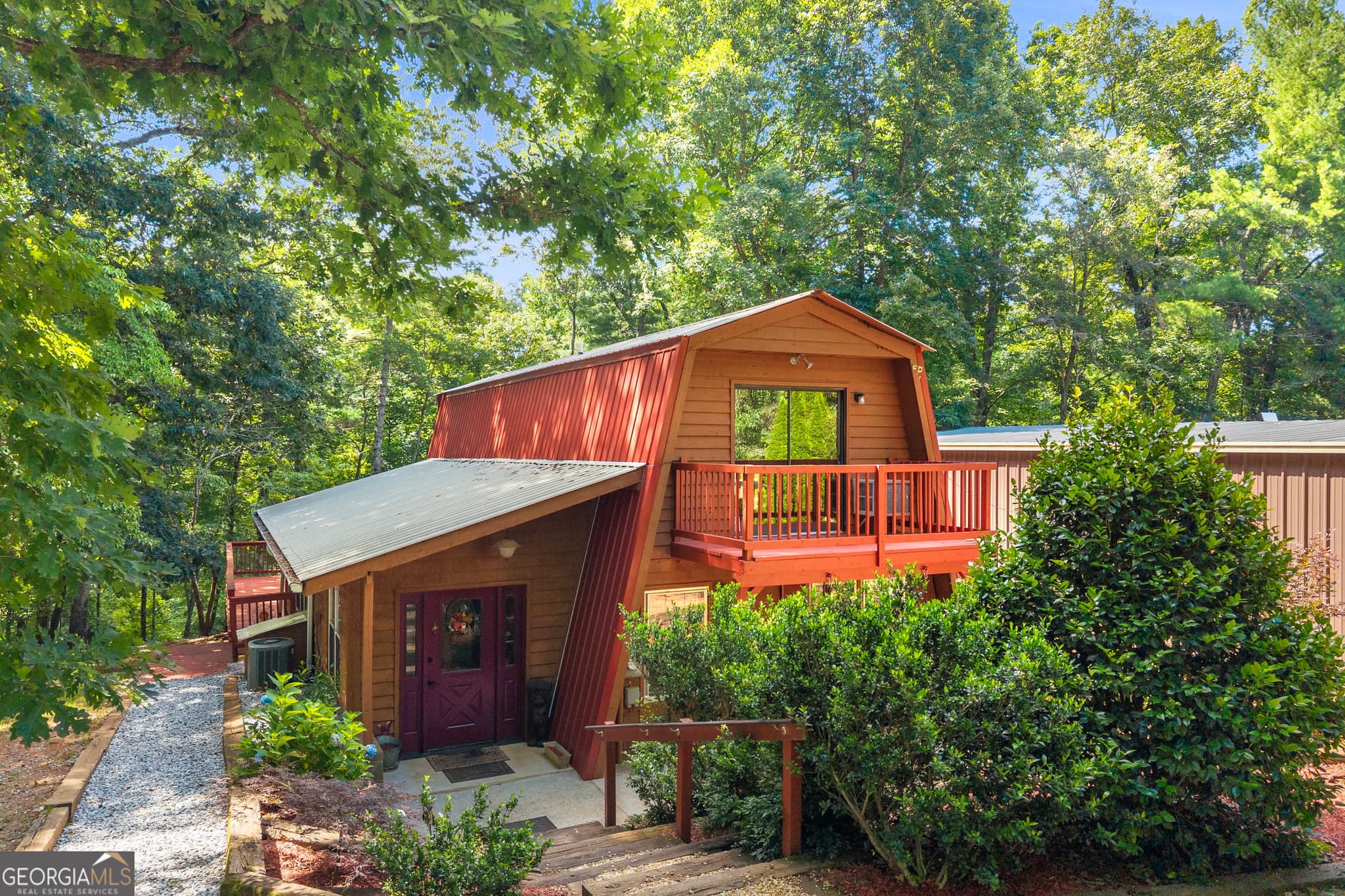 3 bedroom, 2 bathroom, 1,400 sq ft single family residence for sale at 38 Morwood Valley Trail, Cleveland, GA 30528 — photo 1 of 42