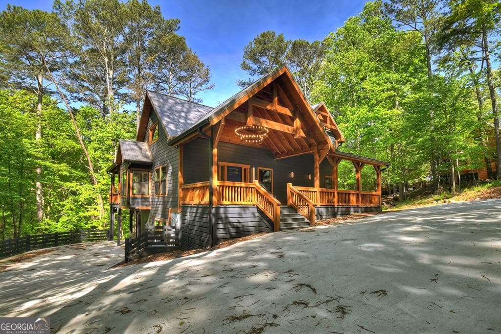4 bedroom, 3.5 bathroom, 2,831 sq ft cabin,single family residence for sale at 40 Cadet Court, Ellijay, GA 30540 — photo 8
