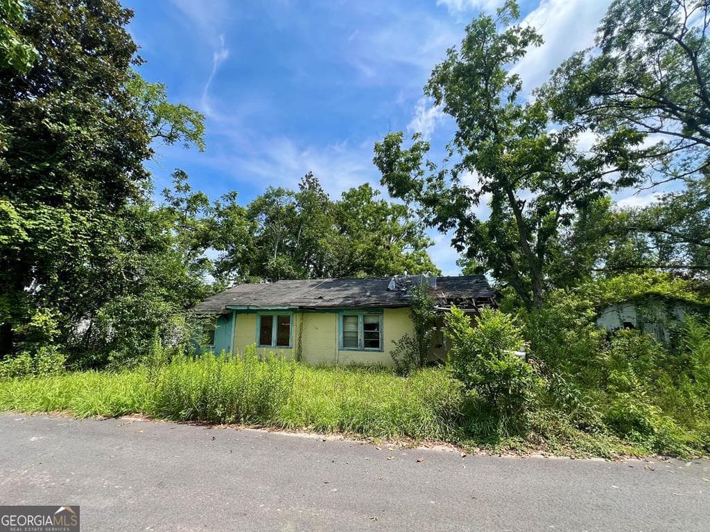 30 W First Avenue, Hazlehurst, GA 31539 — most recent listing photo