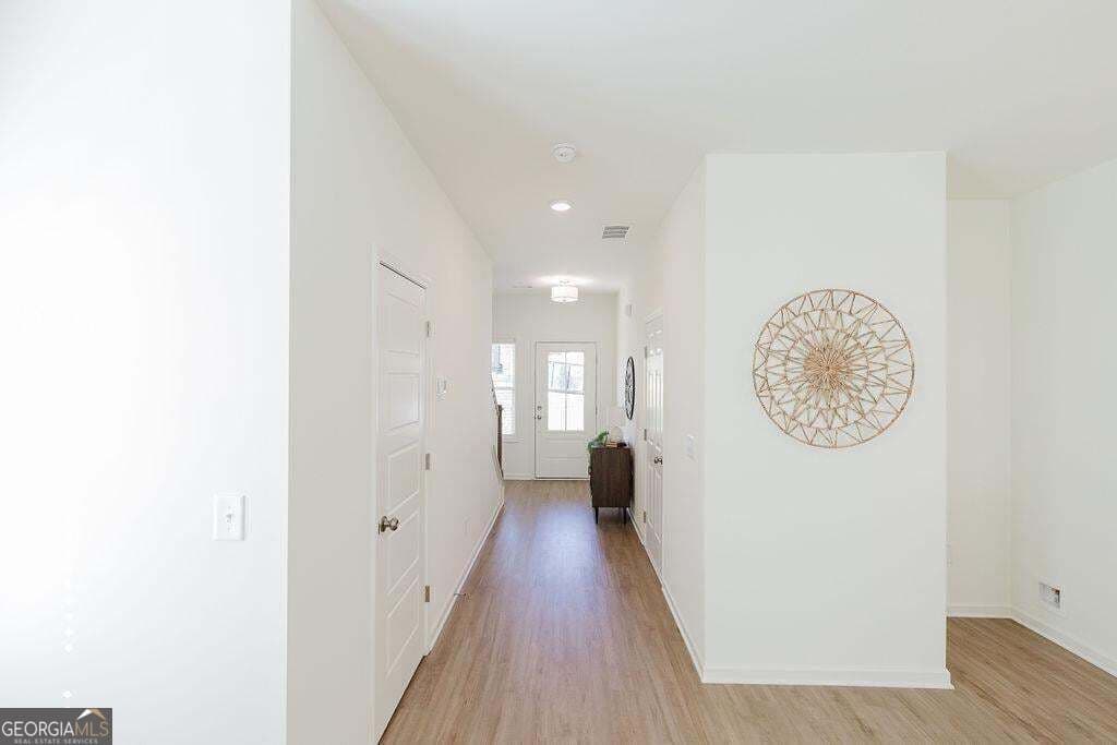 3 bedroom, 2.5 bathroom, 1,805 sq ft townhouse for sale at 70 Fausett Lane, Dawsonville, GA 30534 — photo 4