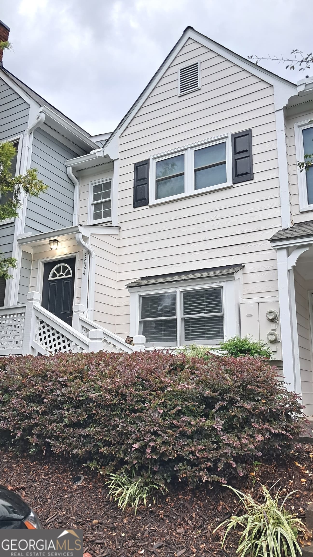 2 bedroom, 2 bathroom, 1,222 sq ft condominium for sale at 3024 Camden Way, Alpharetta, GA 30005