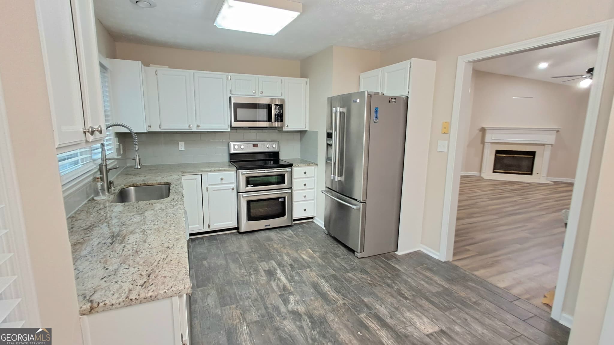 2 bedroom, 2 bathroom, 1,222 sq ft condominium for sale at 3024 Camden Way, Alpharetta, GA 30005 — photo 8