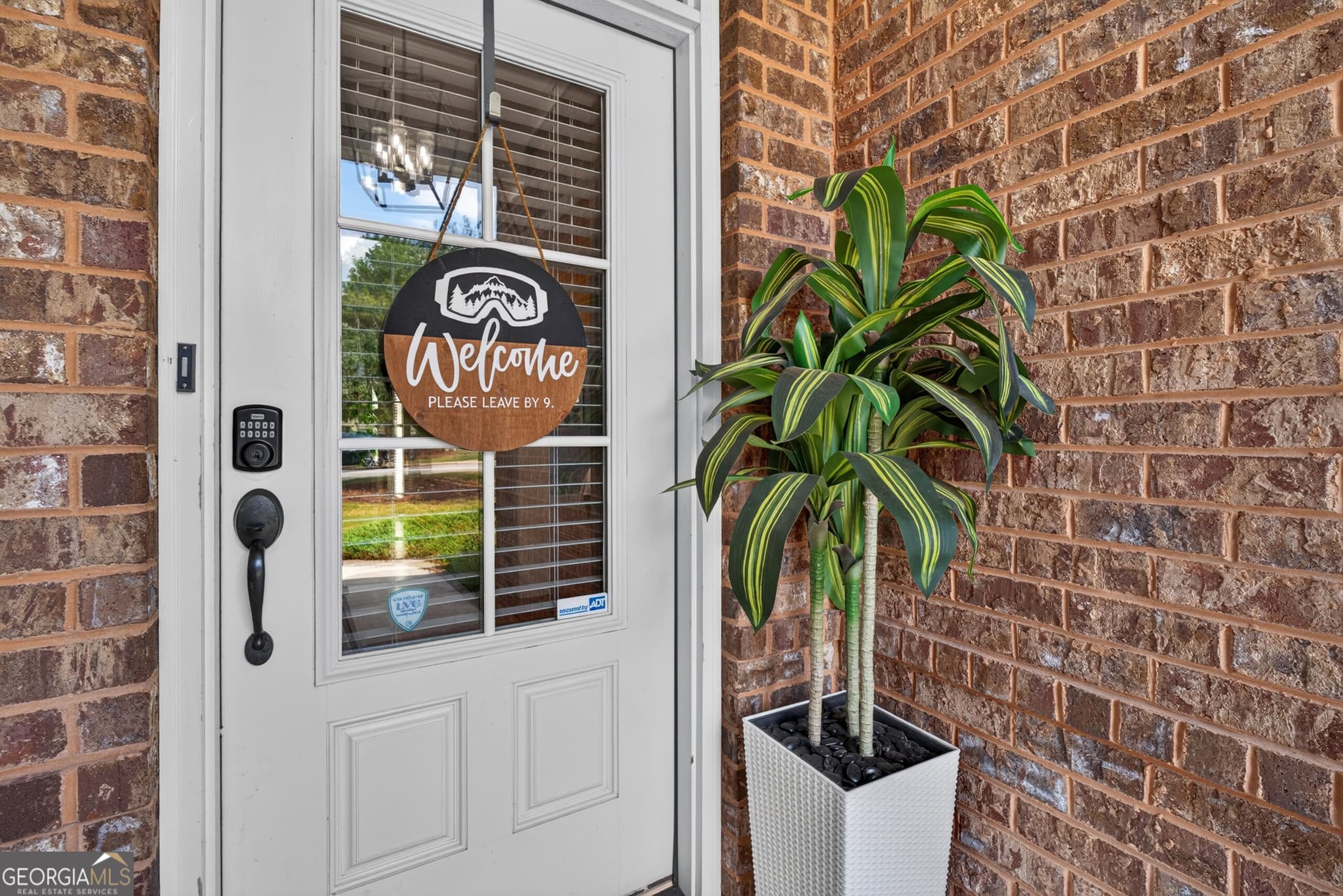 3 bedroom, 2 bathroom, 2,224 sq ft single family residence for sale at 402 Leamington Lane, Macon, GA 31220 — photo 9