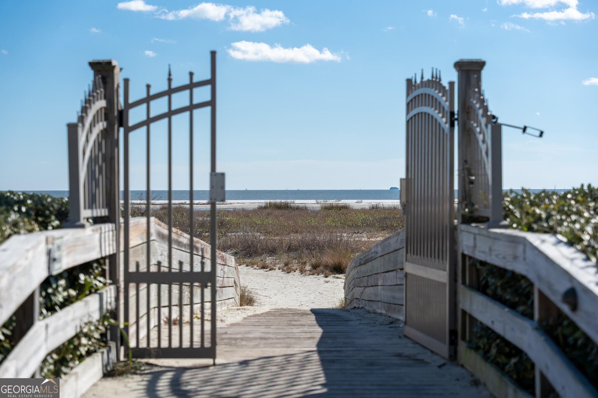2 bedroom, 2 bathroom, 1,002 sq ft condominium for rent at 1440 Ocean Boulevard 203, St. Simons, GA 31522 for $2,900 a month — photo 3