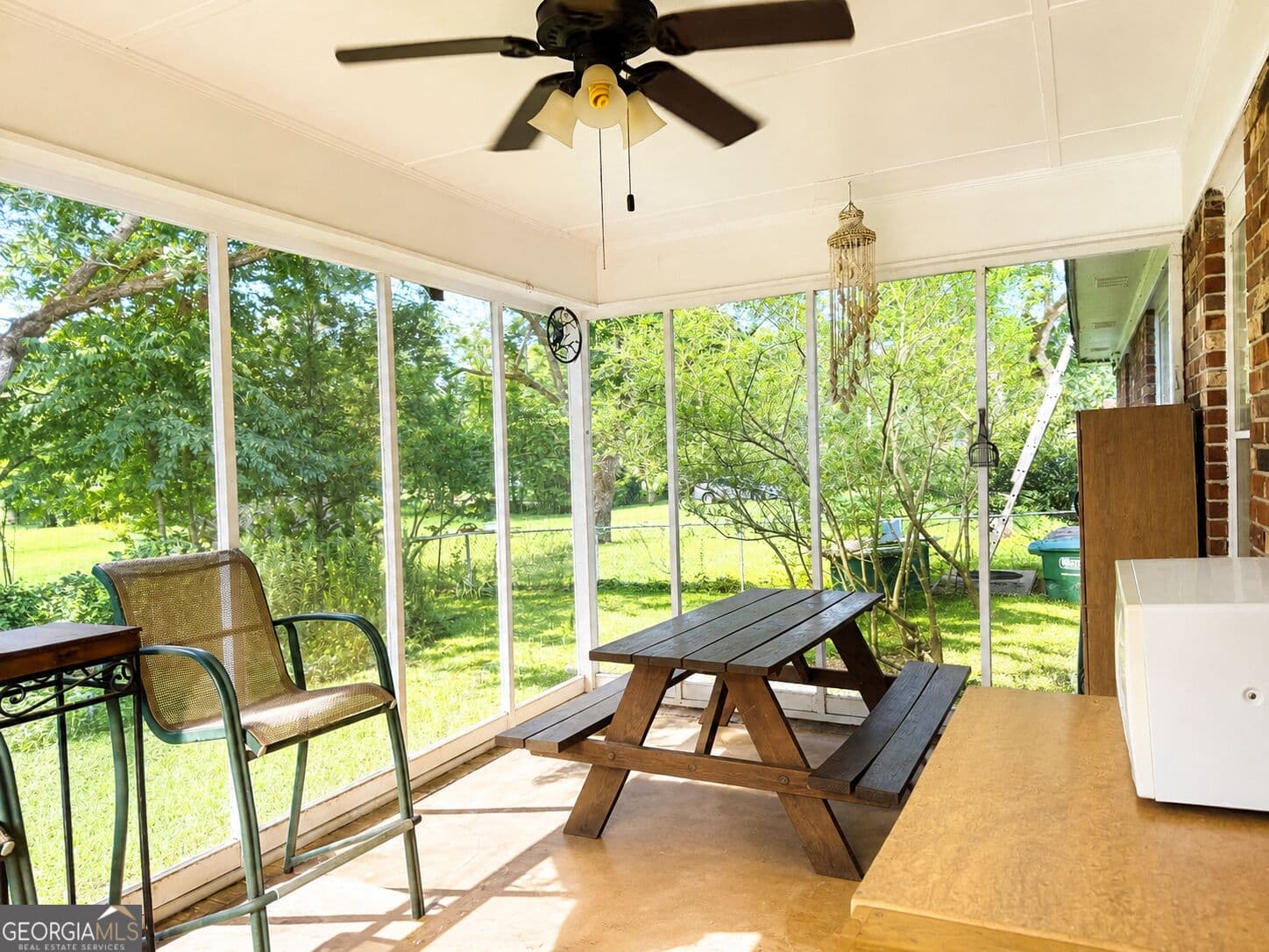 3 bedroom, 2 bathroom, 1,811 sq ft single family residence for sale at 4917 Holly Hill Road, Albany, GA 31721 — photo 10