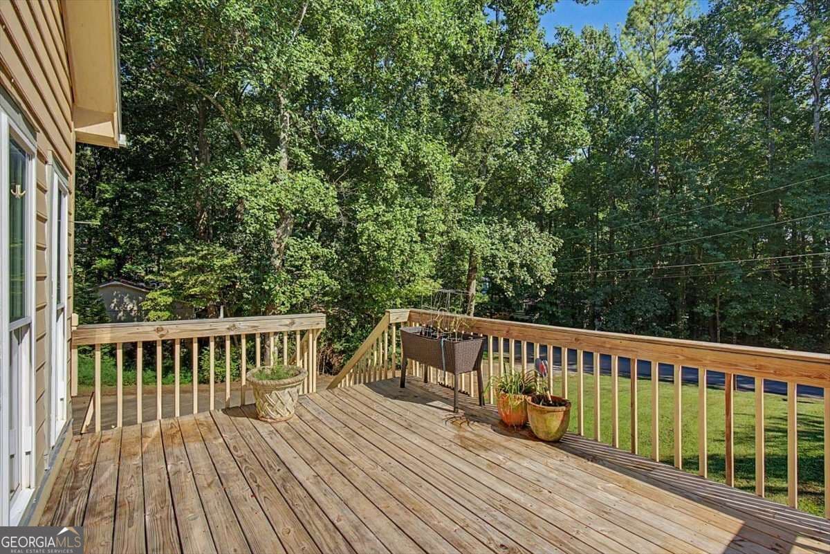 3 bedroom, 3 bathroom, 2,244 sq ft single family residence for sale at 2276 Mohawk Trail, Acworth, GA 30102 — photo 2