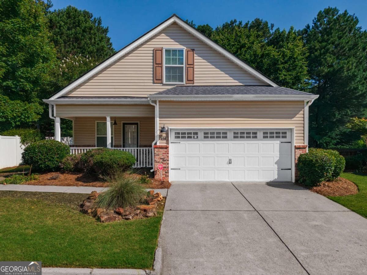 2 bedroom, 2.5 bathroom, 1,443 sq ft single family residence sold at 429 Chatooga Lane, Woodstock, GA 30188