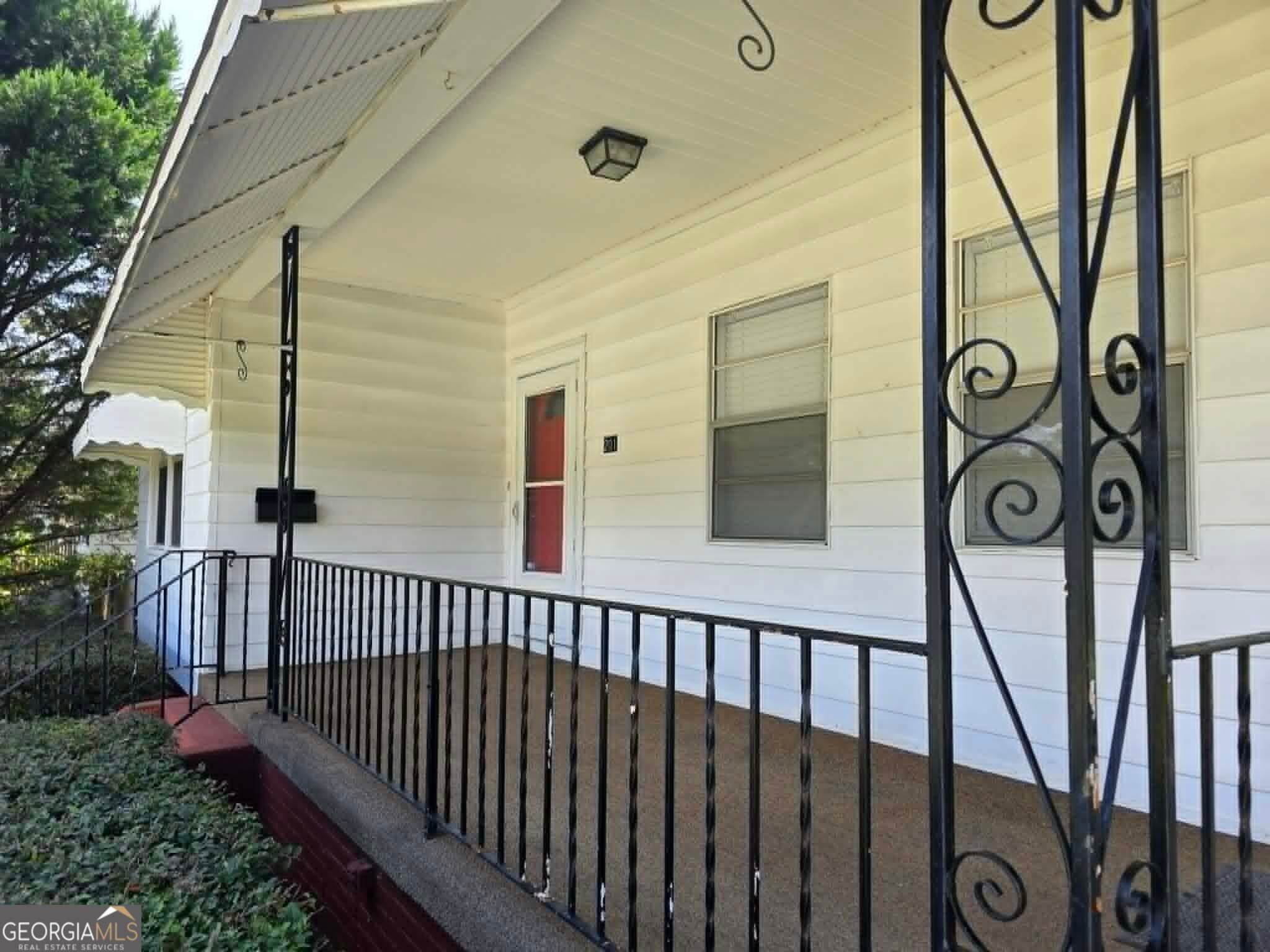 2 bedroom, 1 bathroom, 1,251 sq ft single family residence for sale at 201 C Street, Thomaston, GA 30286 — photo 3