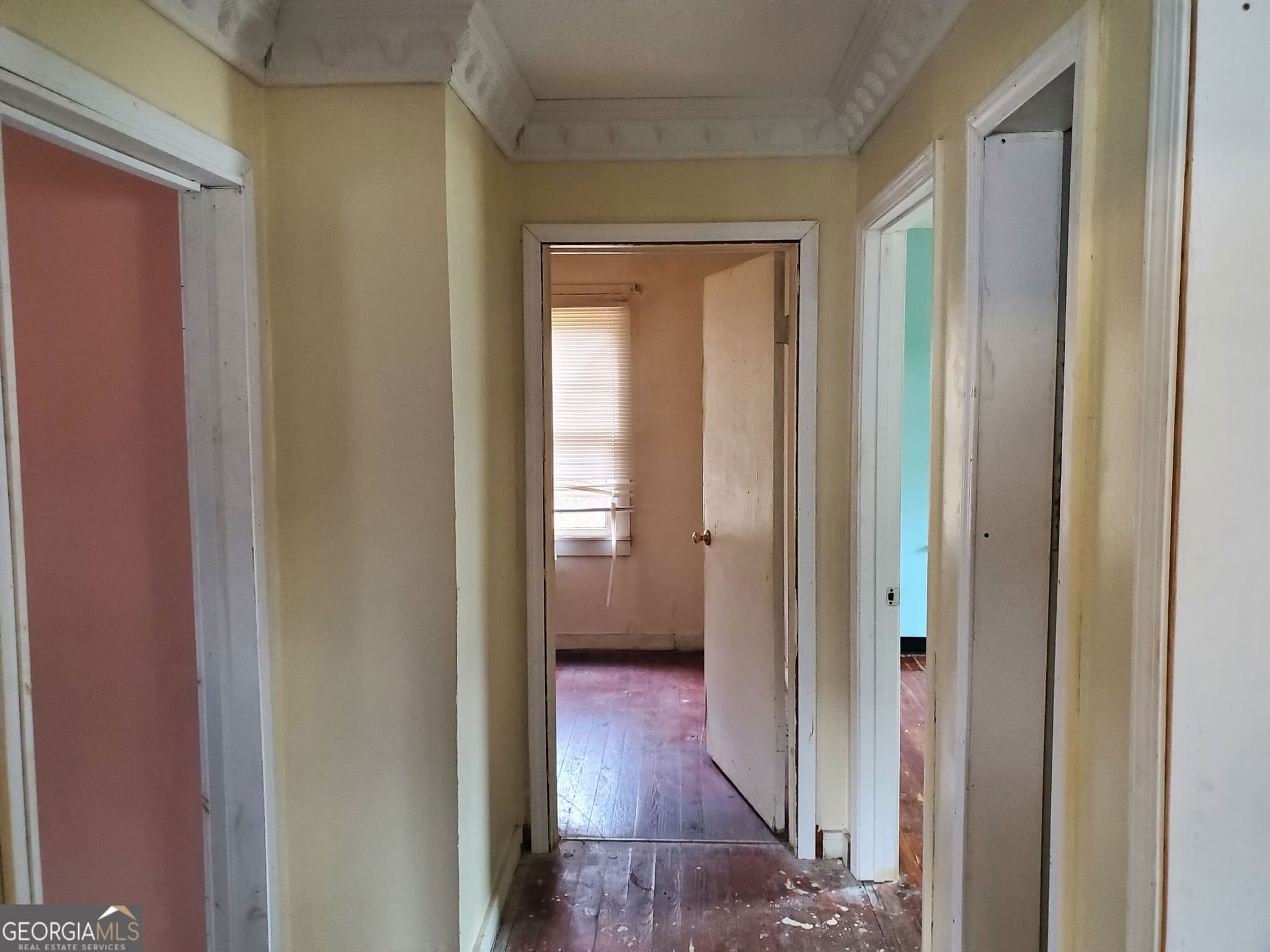 2 bedroom, 1 bathroom, 94 sq ft single family residence under contract at 219 Cypress Street, Sandersville, GA 31082 — photo 6