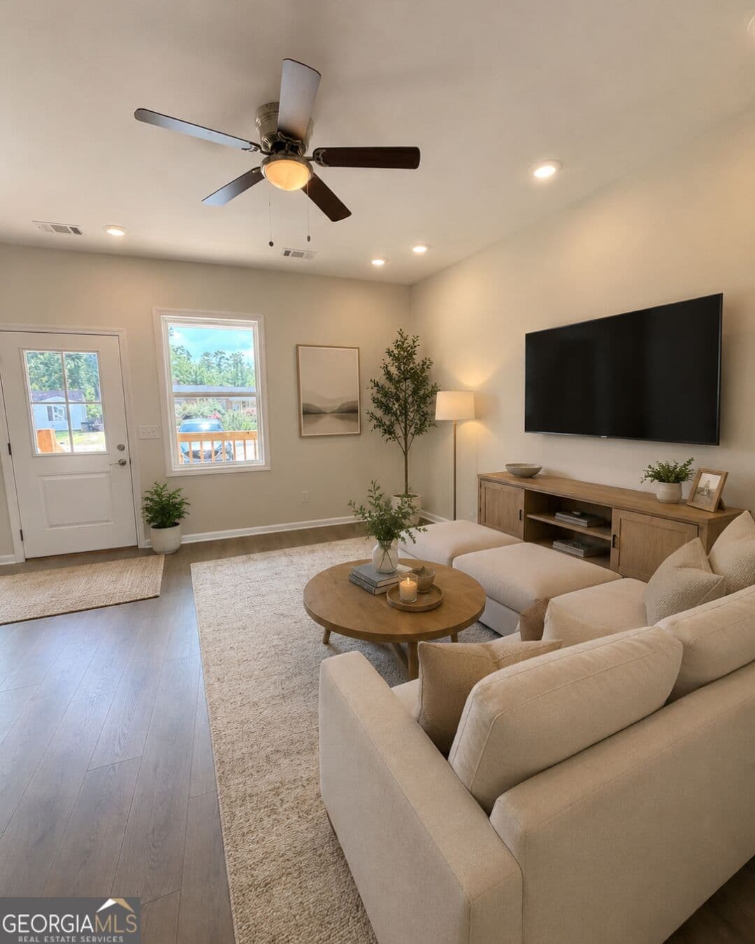 3 bedroom, 2 bathroom, 1,200 sq ft single family residence for sale at 14 Lake Shore Loop, Augusta, GA 30904 — photo 5