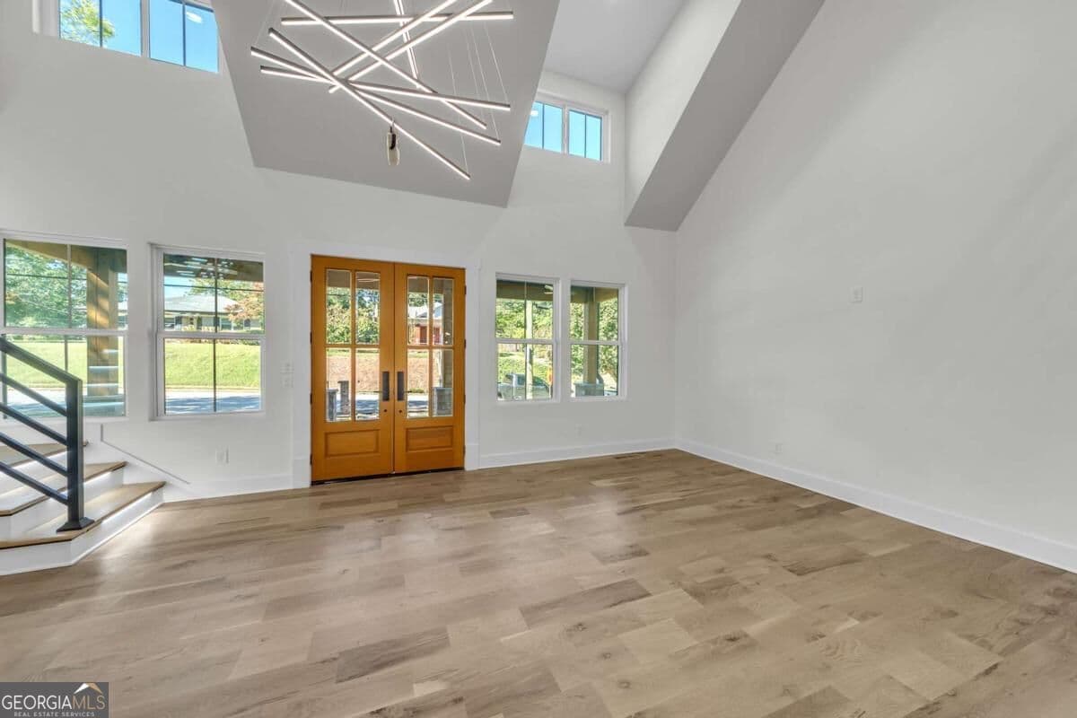 6 bedroom, 4 bathroom single family residence for sale at 3366 College Street, College Park, GA 30337 — photo 7