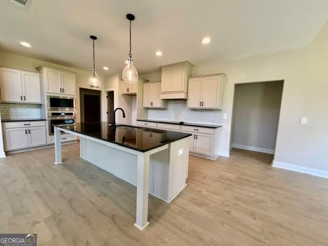 5 bedroom, 4 bathroom, 3,406 sq ft single family residence for sale at 27 Turra Cove LOT 5, Palmetto, GA 30268 — photo 3