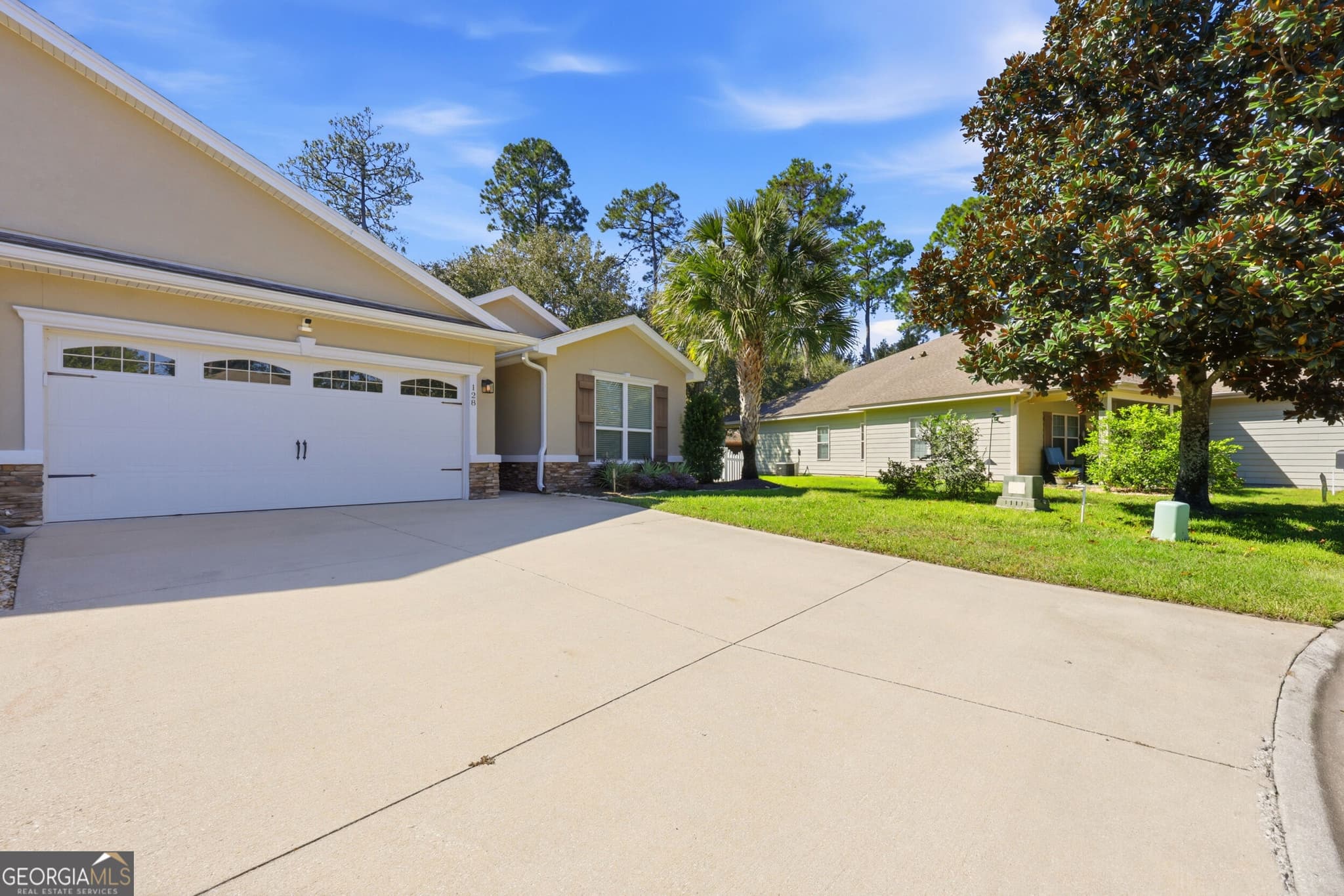 3 bedroom, 2 bathroom, 1,747 sq ft single family residence for sale at 128 Brookshire Ct, Kingsland, GA 31548 — photo 2
