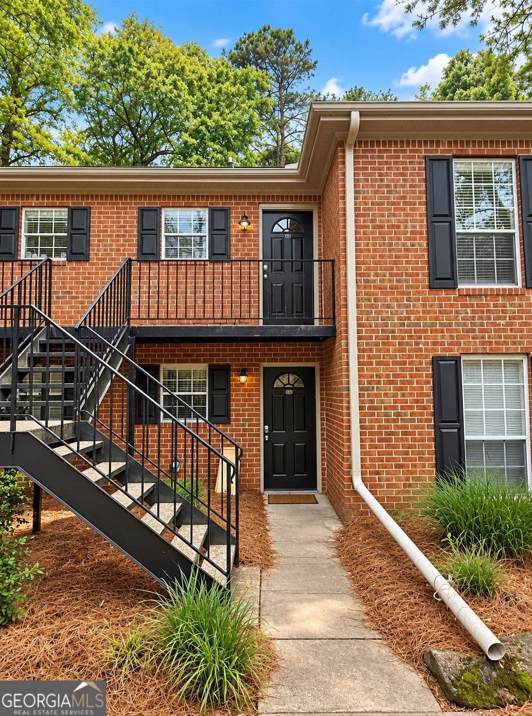 2 bedroom, 2 bathroom, 972 sq ft condominium for sale at 1055 Baxter Street 503, Athens, GA 30606