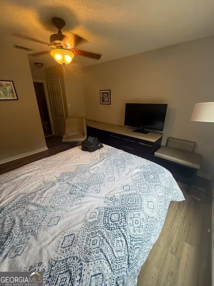 2 bedroom, 2 bathroom, 972 sq ft condominium for sale at 1055 Baxter Street 503, Athens, GA 30606 — photo 5