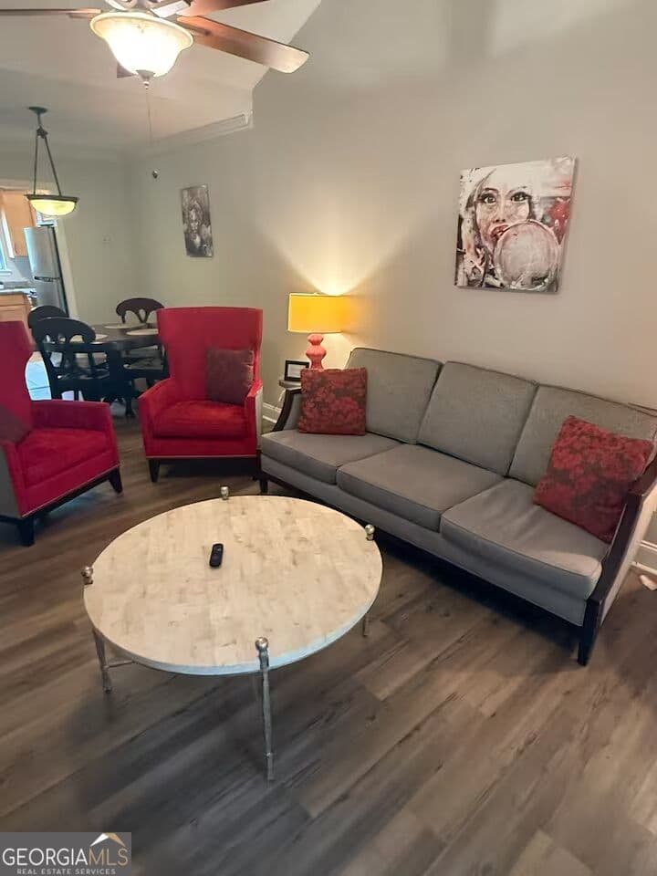 2 bedroom, 2 bathroom, 972 sq ft condominium for sale at 1055 Baxter Street 503, Athens, GA 30606 — photo 10