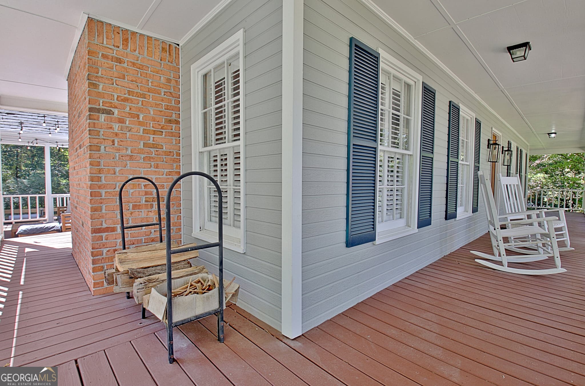 4 bedroom, 2.5 bathroom, 2,651 sq ft single family residence for sale at 175 Chimney Springs, Tyrone, GA 30290 — photo 6