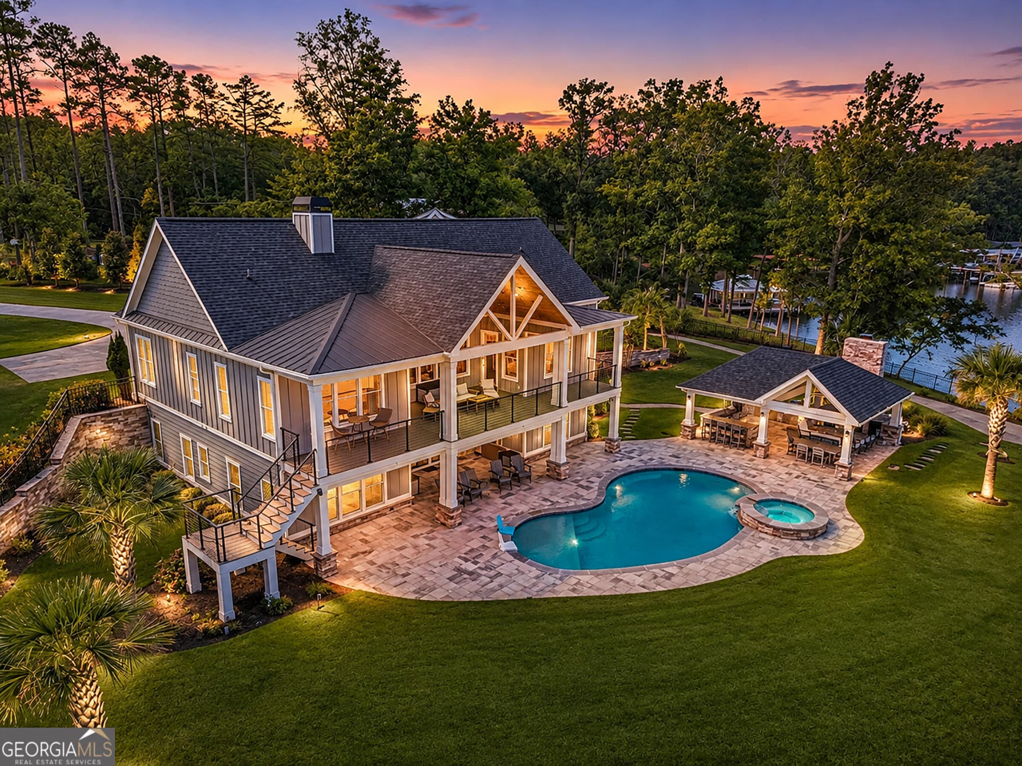 5 bedroom, 5.5 bathroom, 4,723 sq ft single family residence under contract at 109 Sinclair Lane, Eatonton, GA 31024 — photo 4