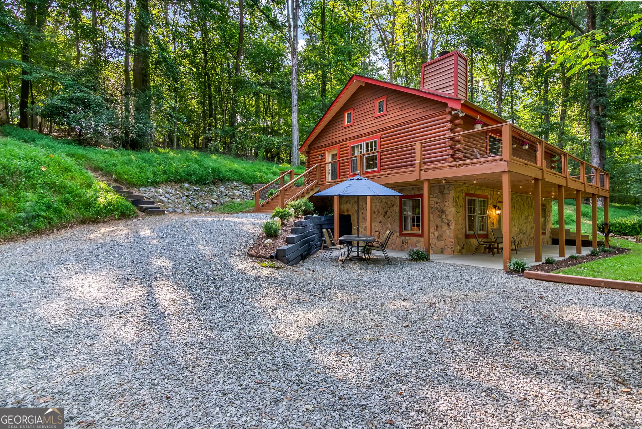 3 bedroom, 2 bathroom, 2,016 sq ft cabin,single family residence for sale at 165 Timberwalk Drive, Ellijay, GA 30540 — photo 6