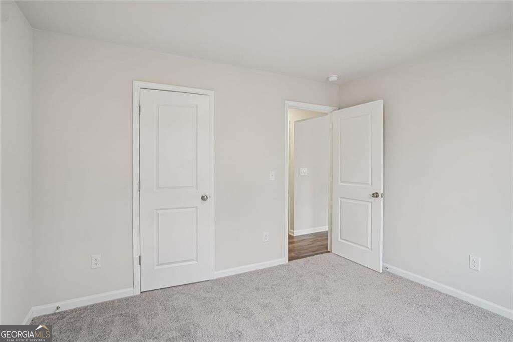 5 bedroom, 3 bathroom, 2,180 sq ft single family residence for sale at 136 Enclave Drive, Villa Rica, GA 30180 — photo 7