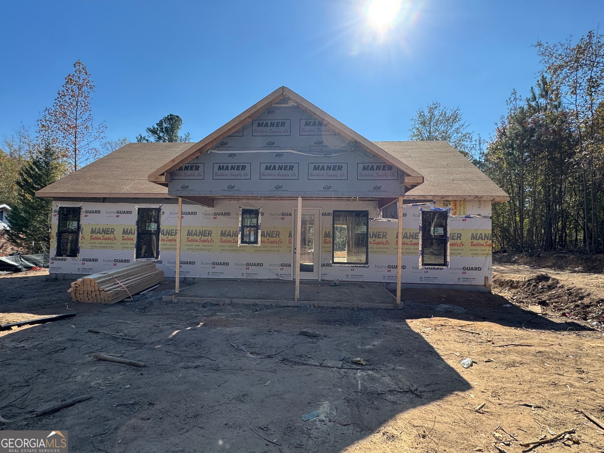 3 bedroom, 2 bathroom, 1,552 sq ft single family residence under contract at 3503 Windermere Drive, Hephzibah, GA 30815 — photo 2