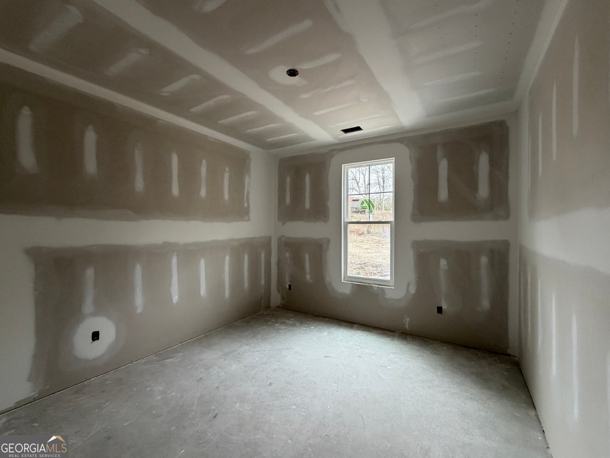 3 bedroom, 2 bathroom, 1,552 sq ft single family residence under contract at 3503 Windermere Drive, Hephzibah, GA 30815 — photo 9