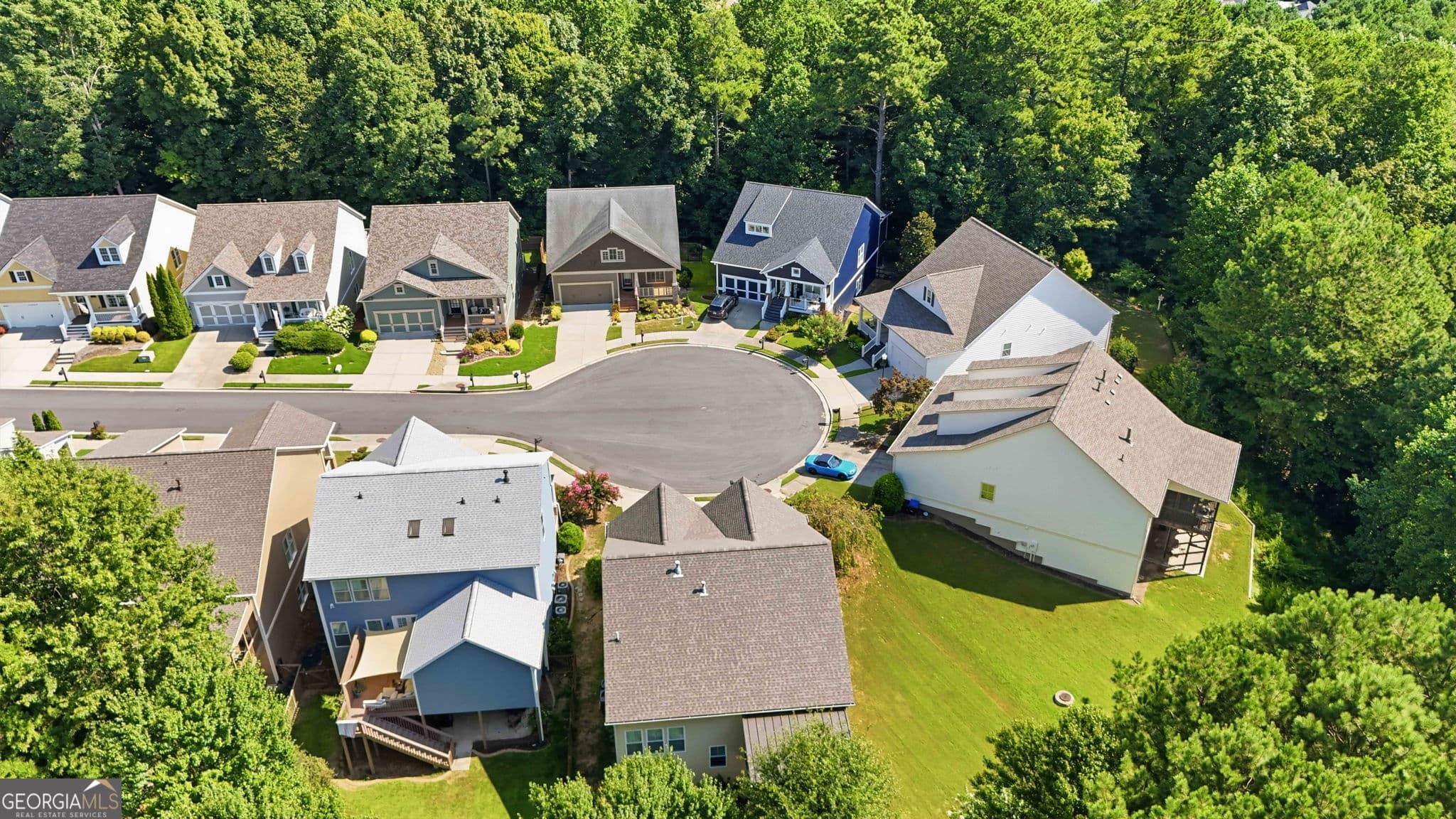 3 bedroom, 2.5 bathroom, 4,506 sq ft single family residence for sale at 125 Chestnut Drive, Canton, GA 30114 — photo 6